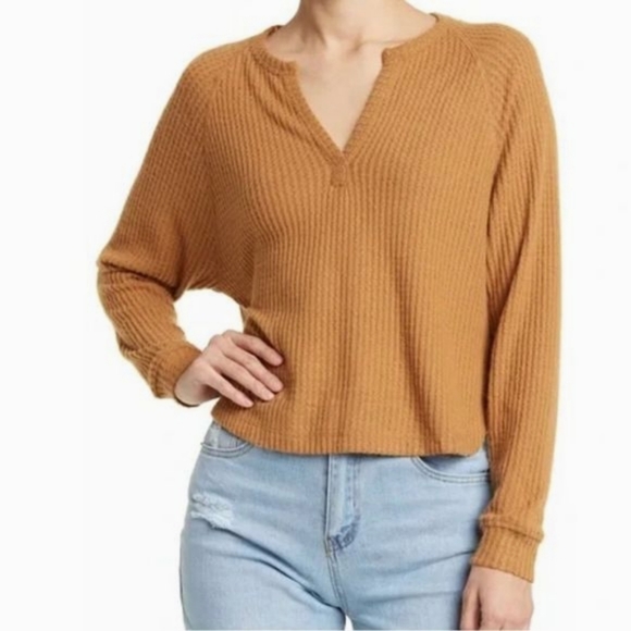 Abound Tops - NWT Abound Notched Waffle Knit Raglan Sleeve Top Tan Dale sz 3x